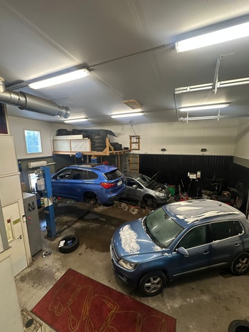 Kuva autohuoltoliikkeestä North Fix Autokorjaamo Vantaa